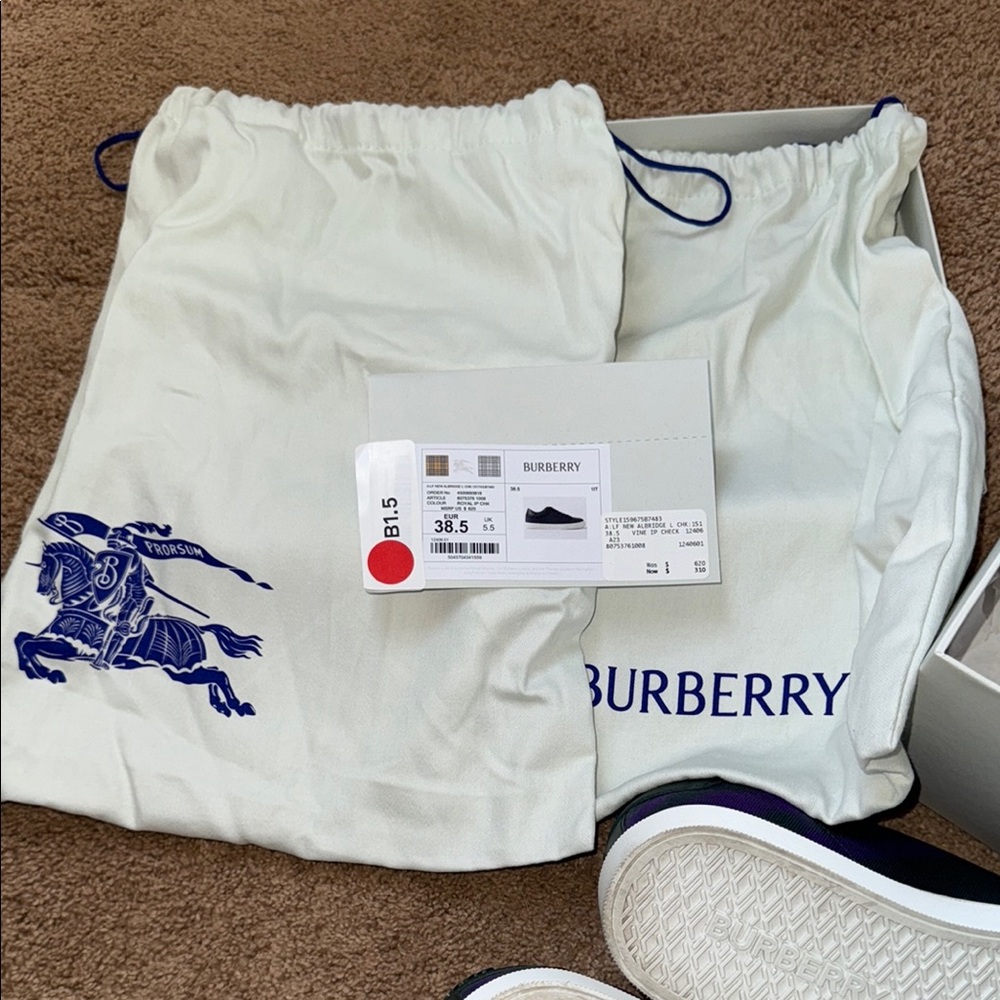 EUC Burberry Women’s 8.5 Stylish Green and Purple Sneakers Check - Picture 9 of 10